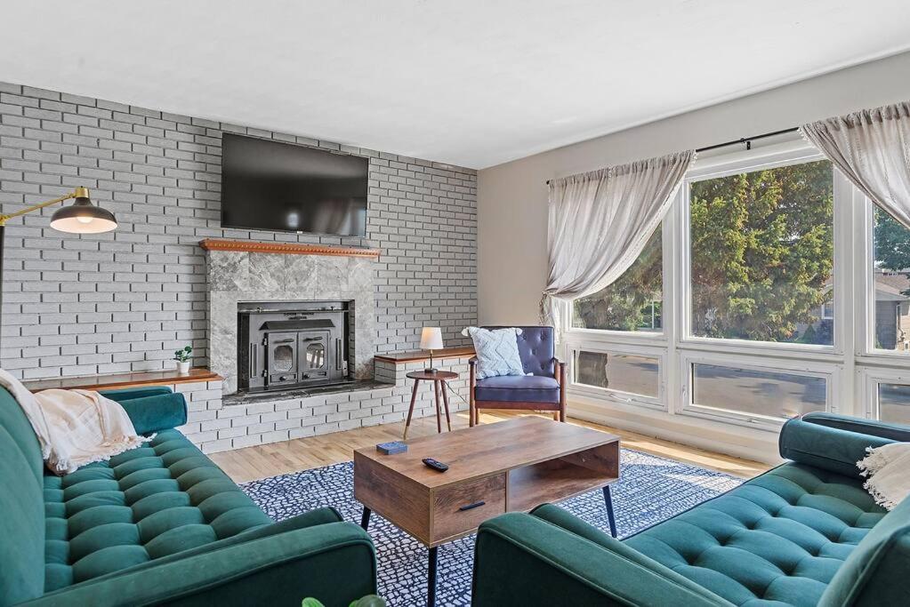 Roomy 5 Bed 3 Bath Fire Place Large Outdoor Space Рапид-Сити Экстерьер фото